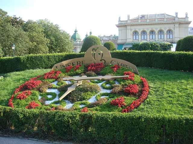 Family Deluxe A Stone Throw From The City Centre And Danube Viena Exterior foto